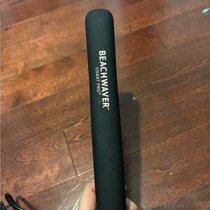 Beachwaver Co. Black Hair Styling Tool